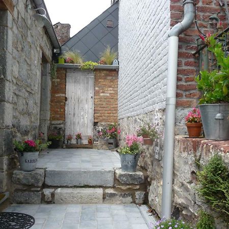 Autrefois Chez Lina Villa Dinant Exterior photo